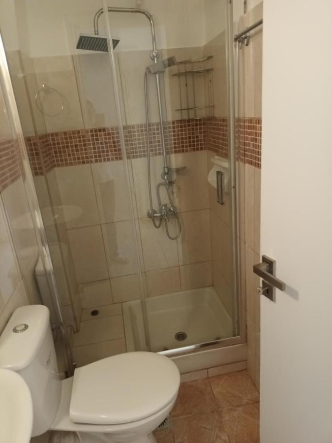 Argostoli Rooms מראה חיצוני תמונה