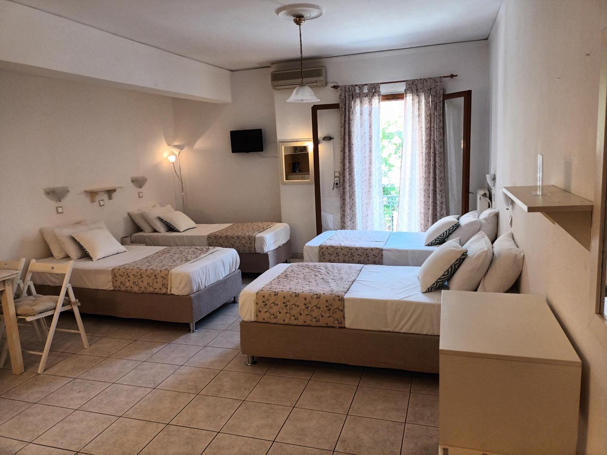 Argostoli Rooms מראה חיצוני תמונה
