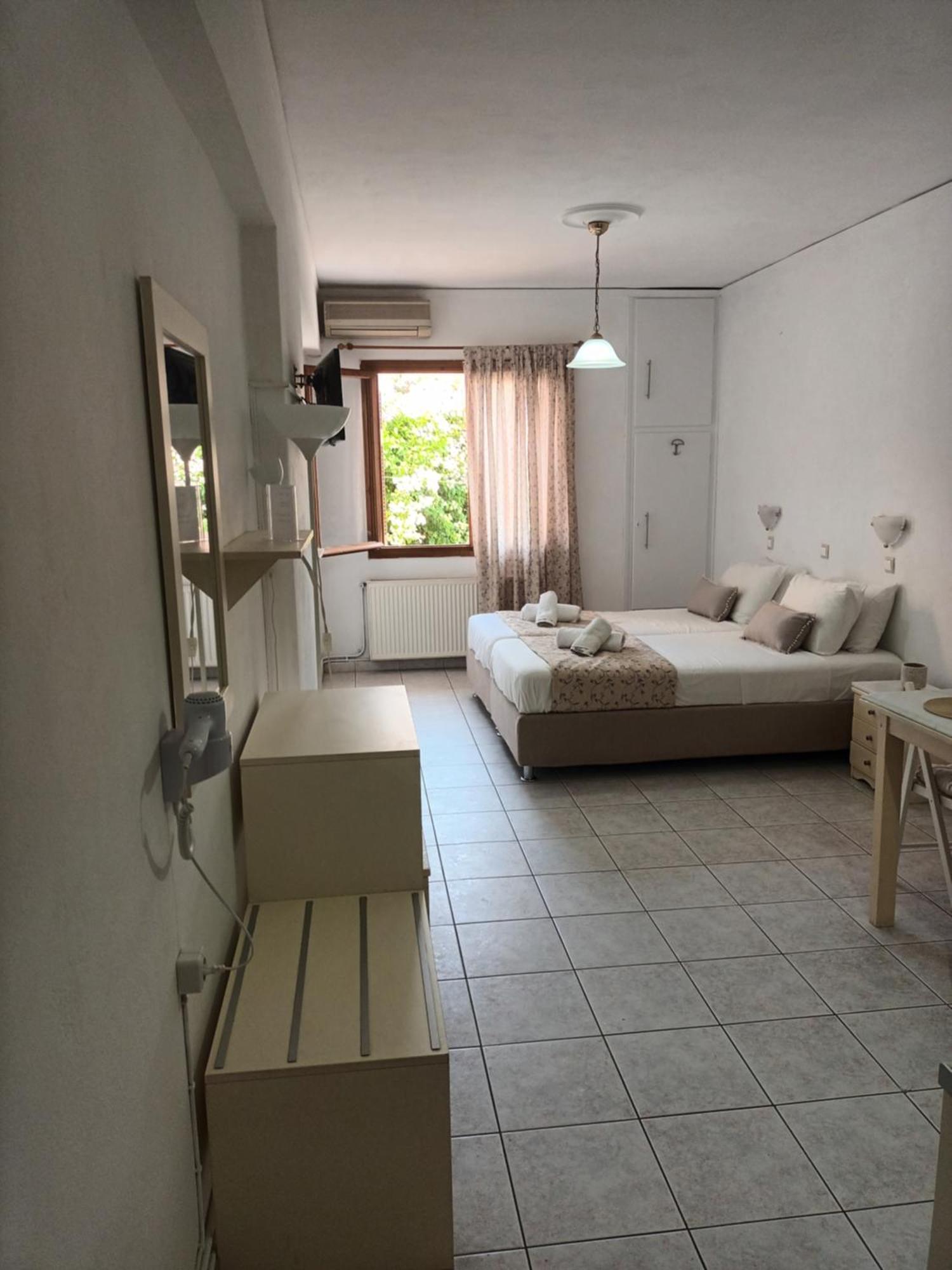 Argostoli Rooms מראה חיצוני תמונה