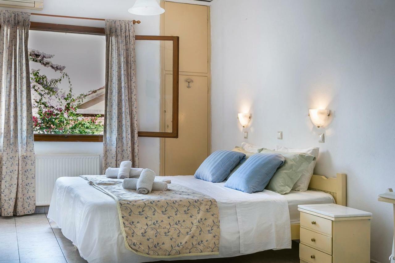 Argostoli Rooms מראה חיצוני תמונה